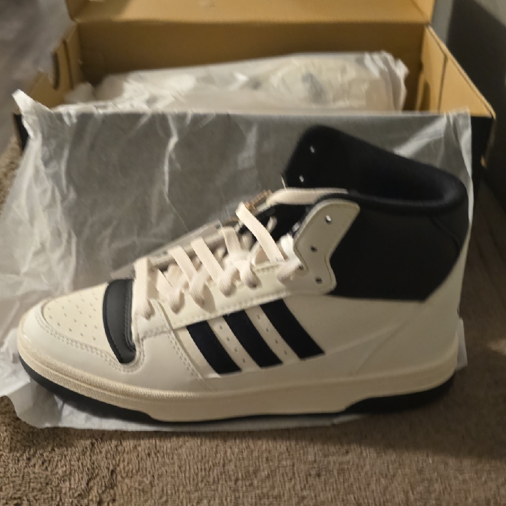 Adidas Basketball Sneskers Men's White and Black High-Top